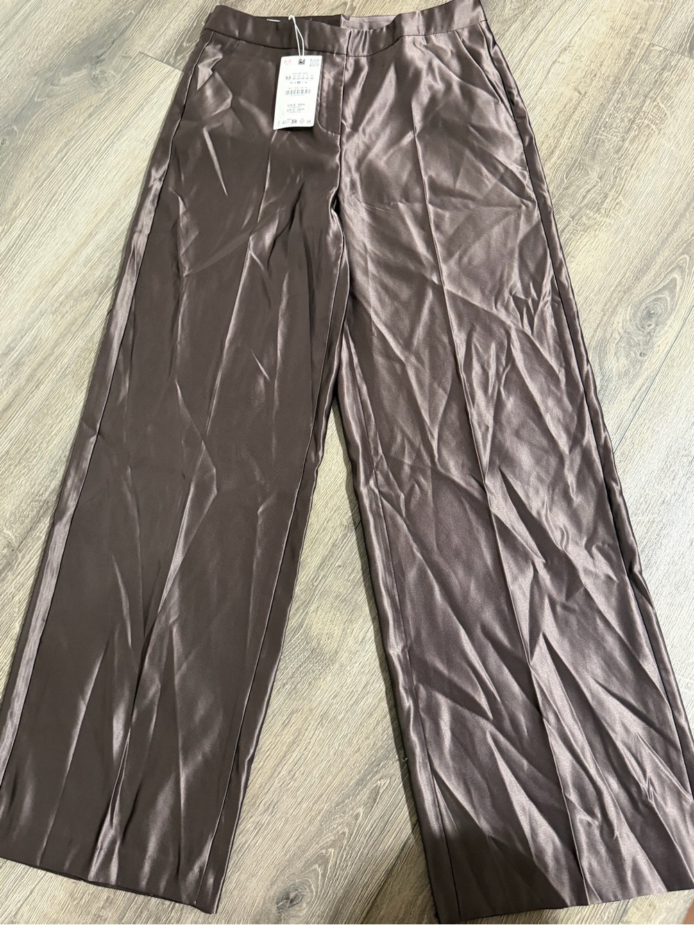 Zara Satin Wide-Leg High-Waist Pants in Taupe - Picture 5 of 5